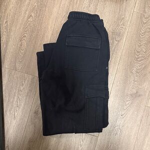 Aritzia Black Cargo Pants
